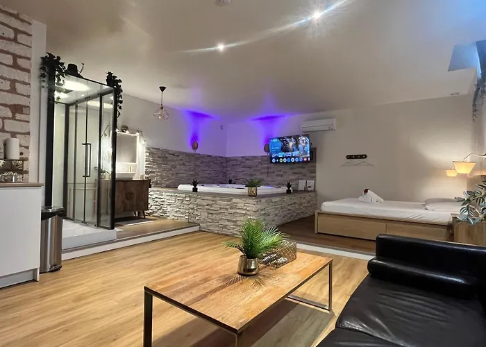 La Serenita - Jacuzzi - Clim - Wifi - Topprosconciergerie