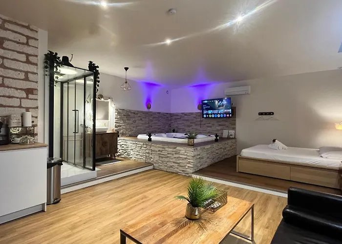 公寓 La Serenita - Jacuzzi - Clim - Wifi - Topprosconciergerie